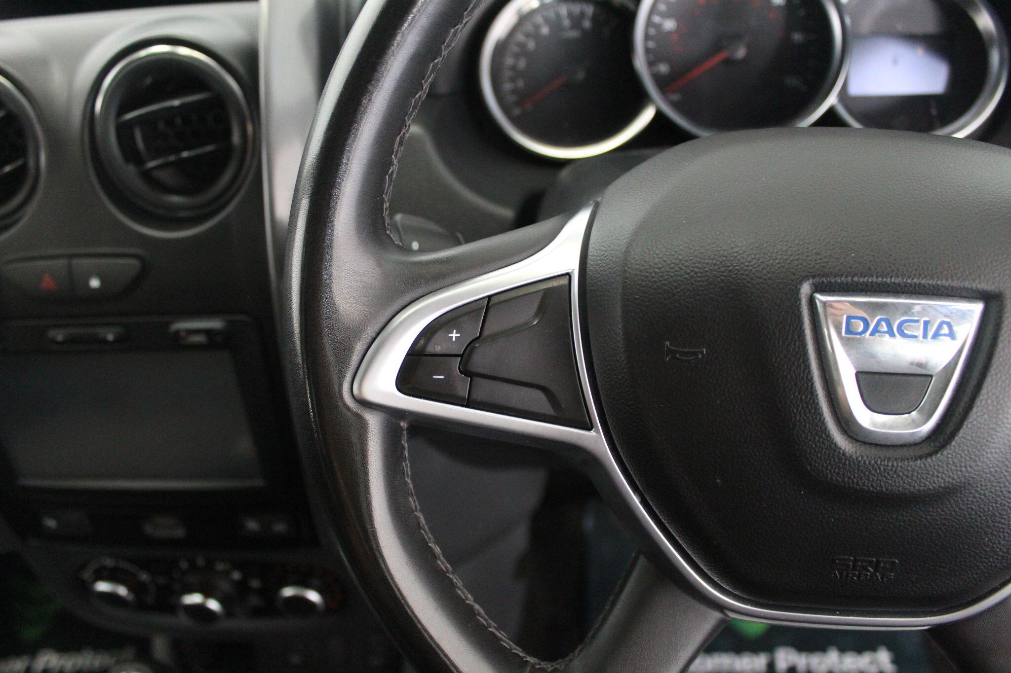 Dacia Duster view 44