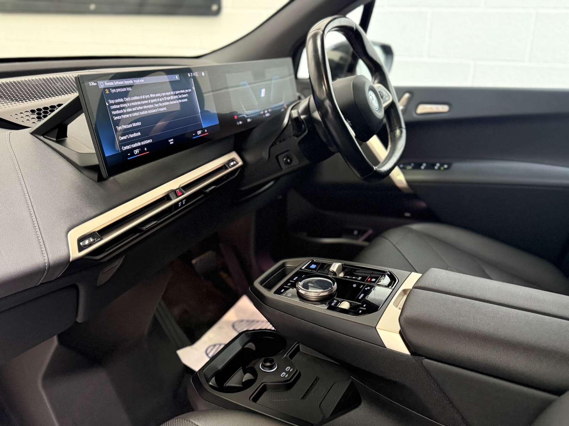 BMW Ix view 15