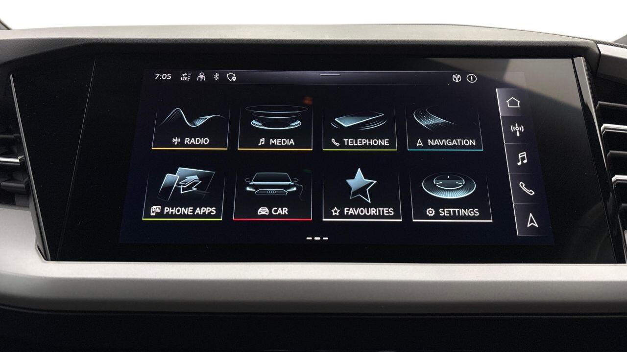 Audi Q4 E-Tron view 8