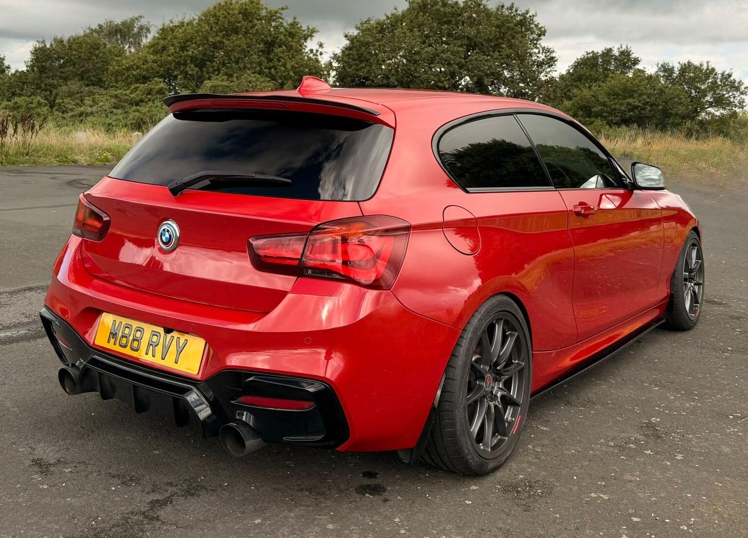 BMW 1 Series view 4