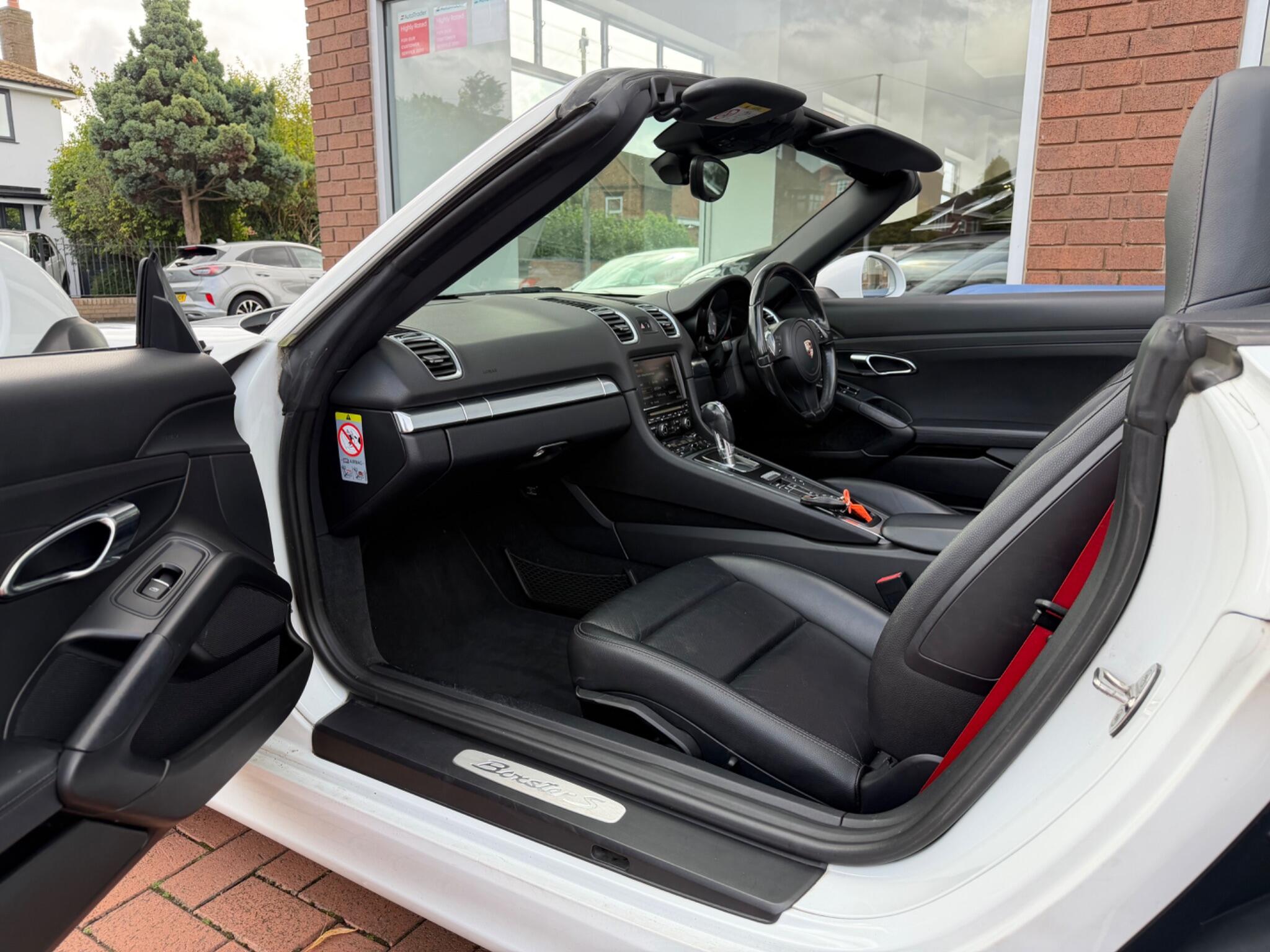 Porsche Boxster view 38