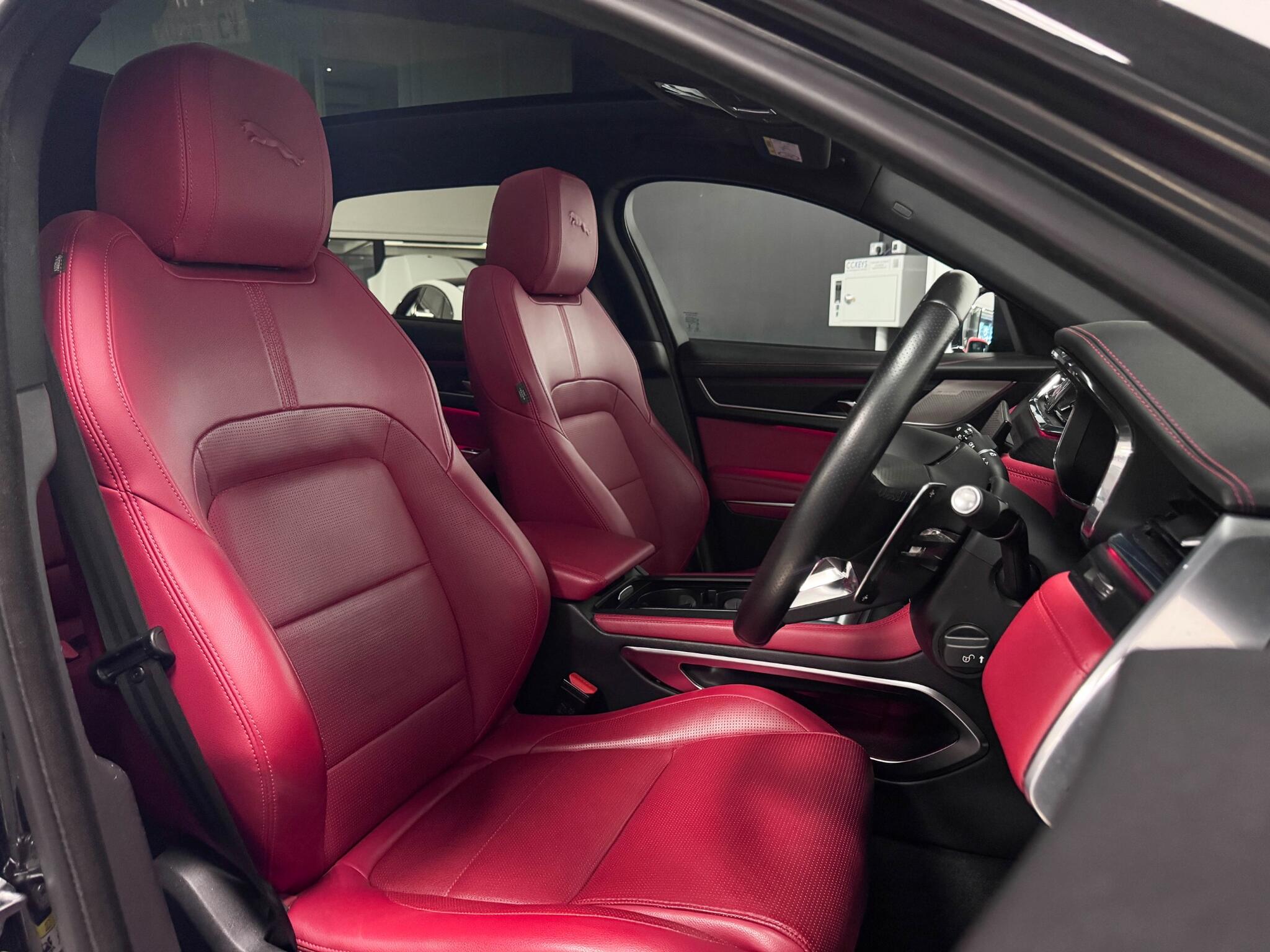 Jaguar F-Pace view 24