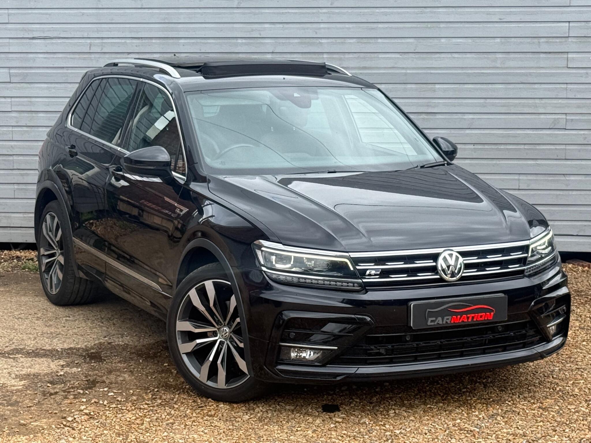 Volkswagen Tiguan view 5