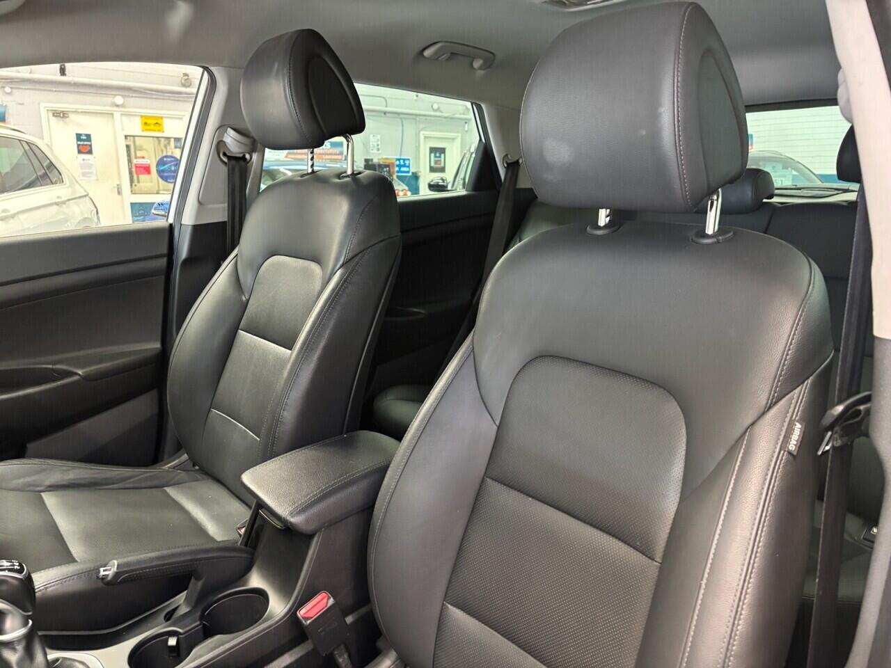 Hyundai Tucson view 26