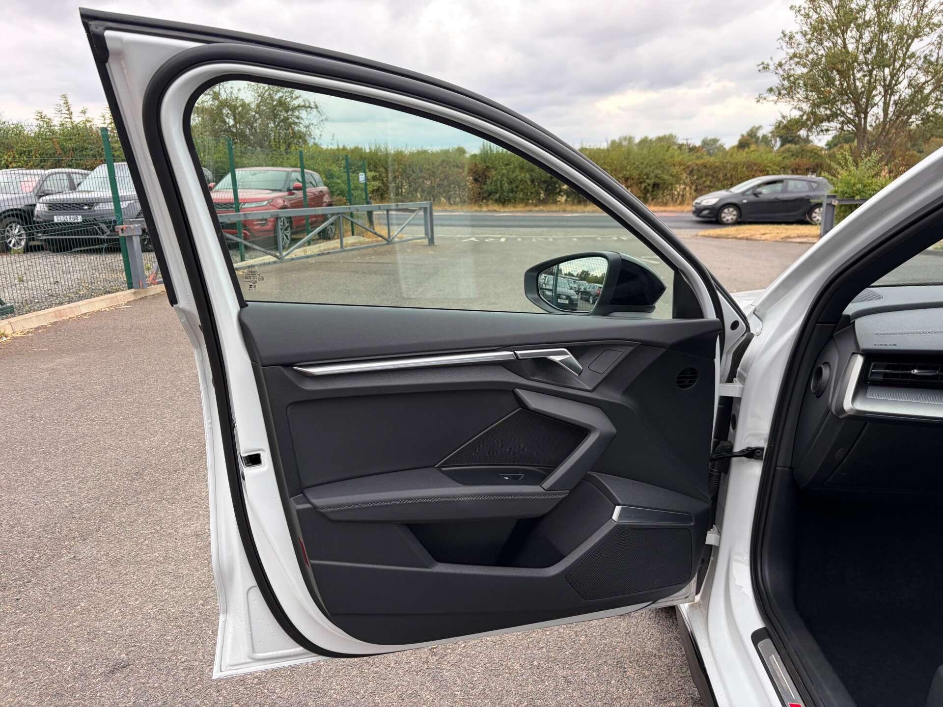 Audi S3 view 14