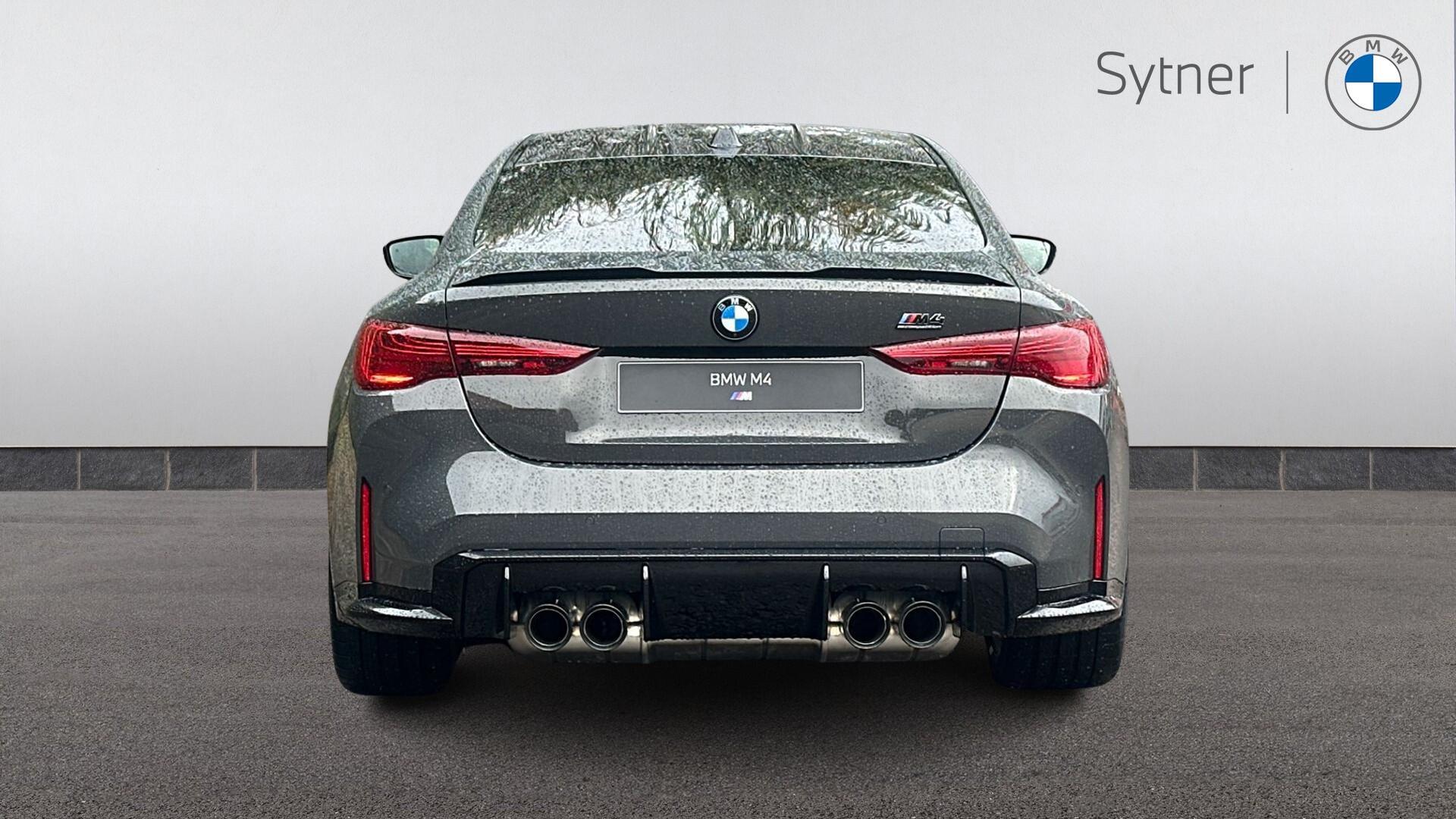 BMW M4 view 15