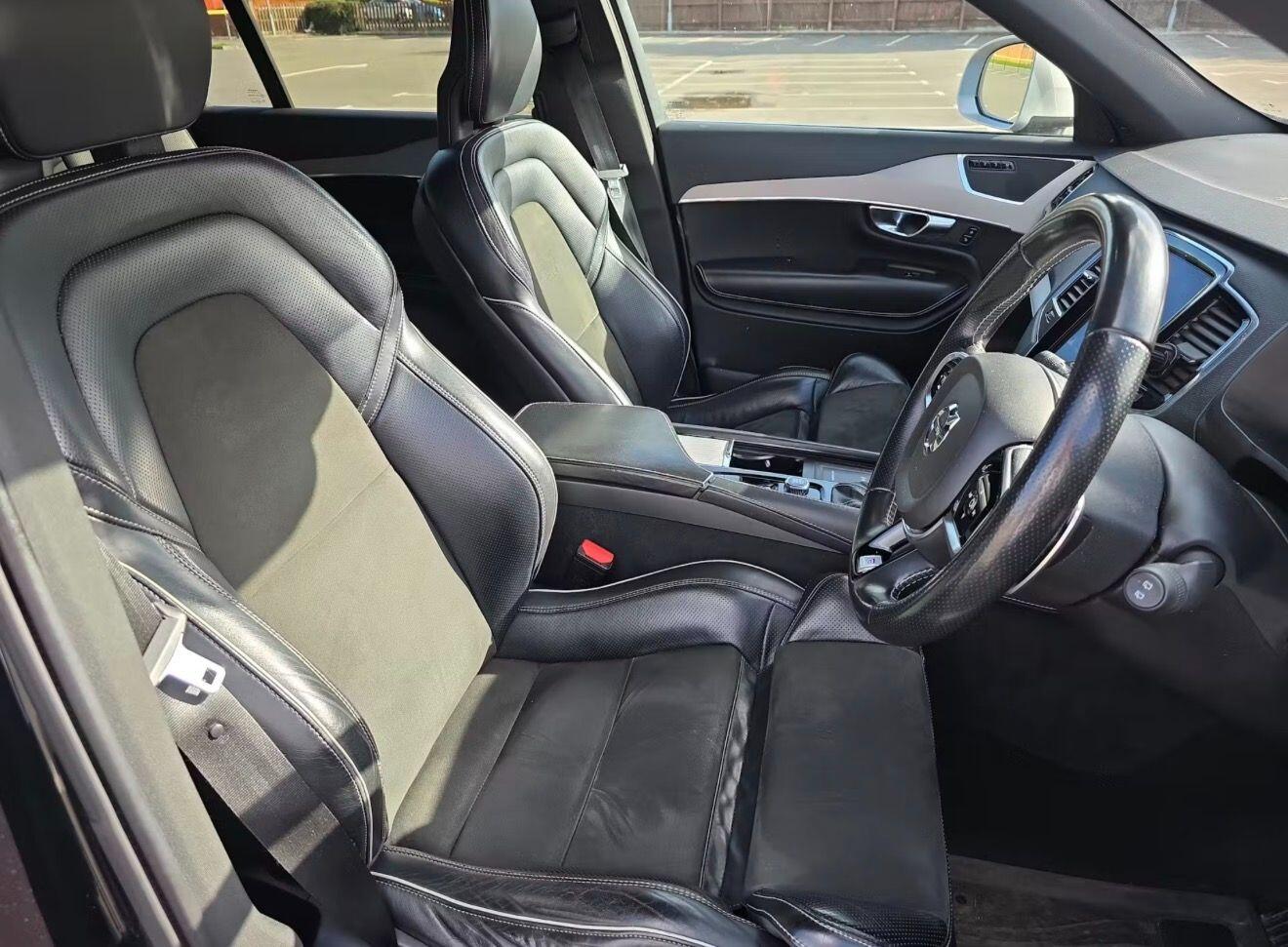 Volvo XC90 view 7