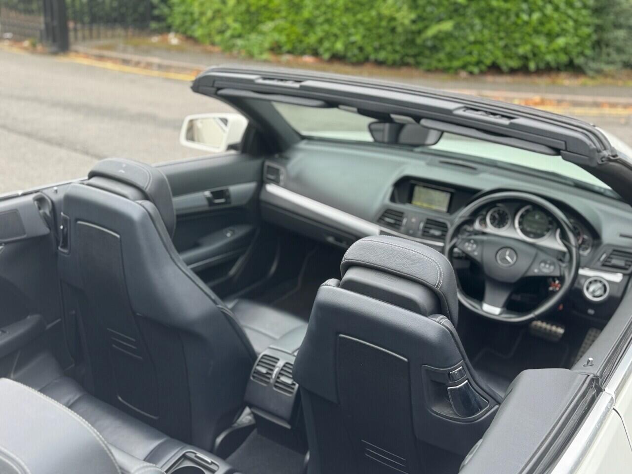 Mercedes-Benz E-Class view 18