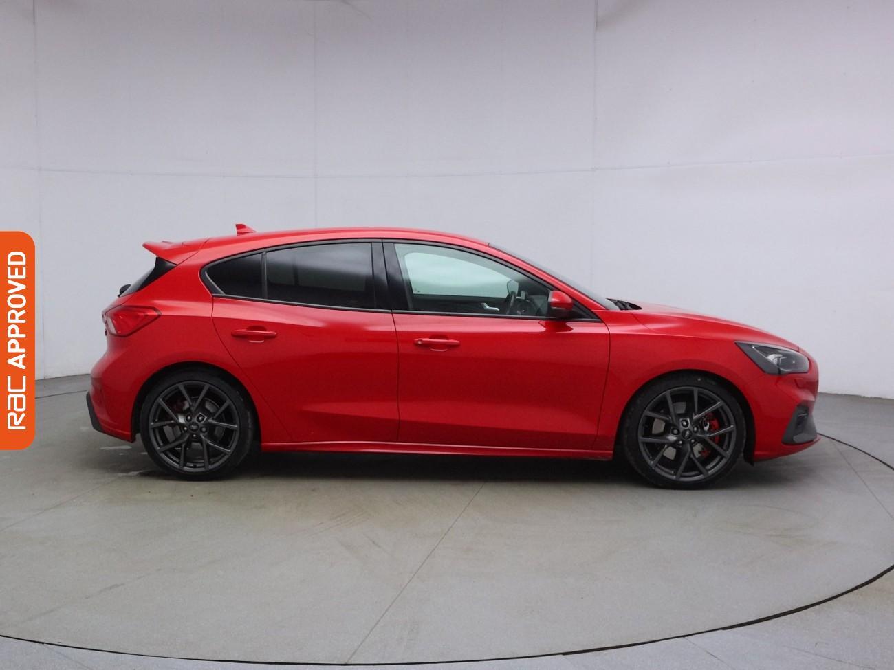 Ford Focus view 6