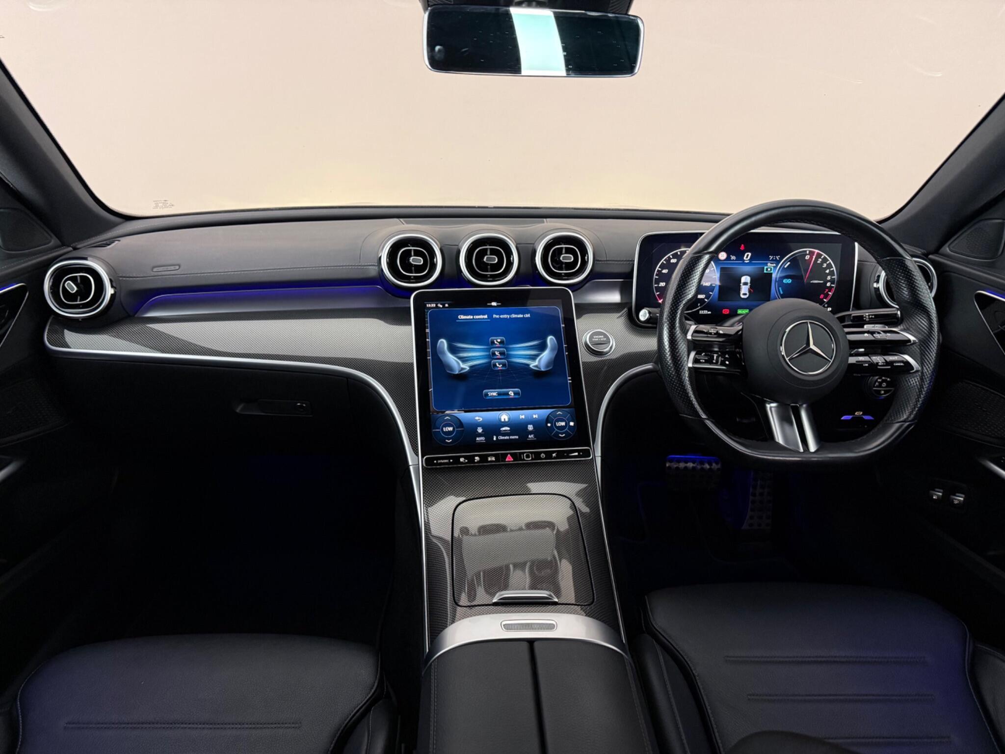Mercedes-Benz C-Class view 44