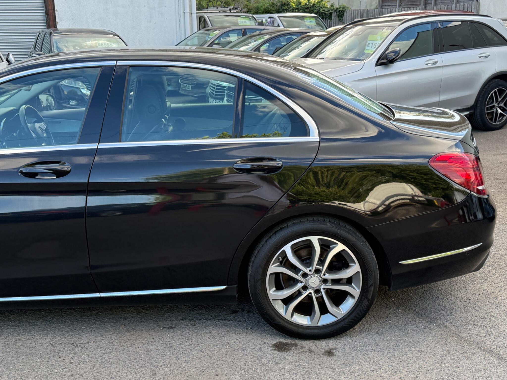 Mercedes-Benz C Class - Image 13
