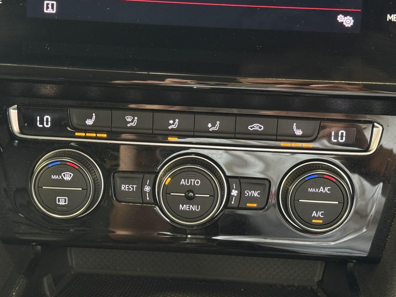 Volkswagen Arteon view 52
