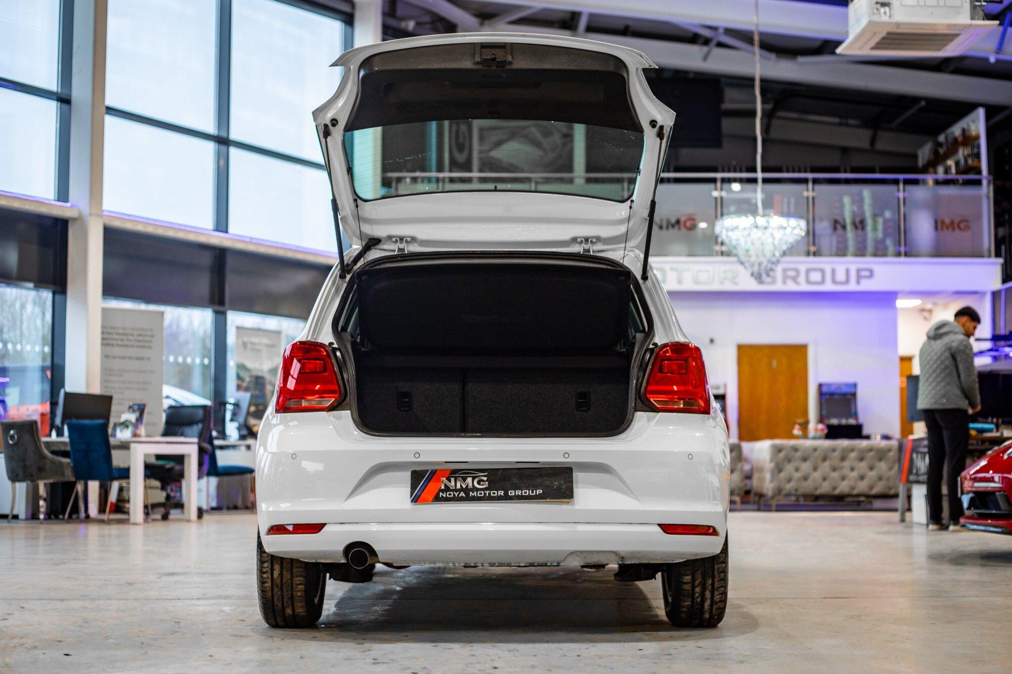 Volkswagen Polo view 35