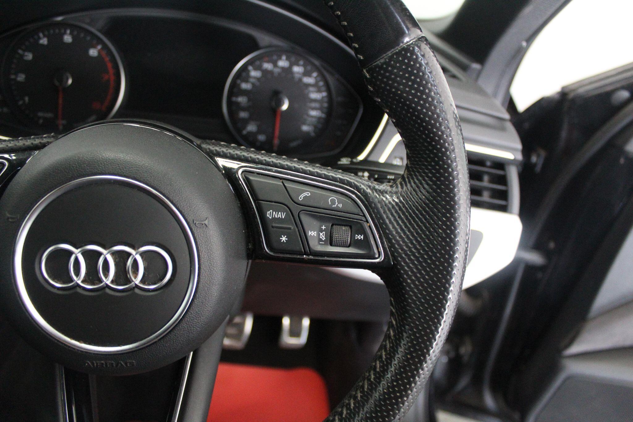 Audi A4 view 45