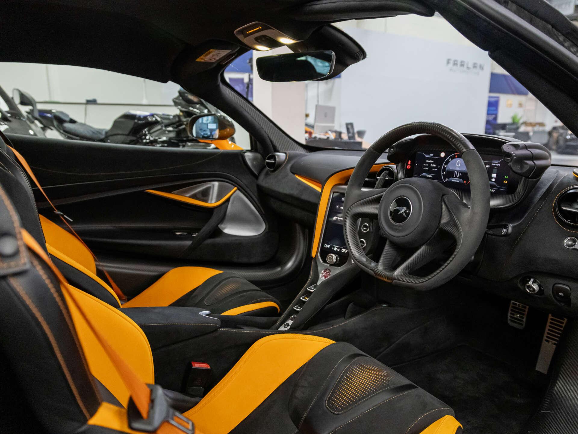 McLaren 750S view 6