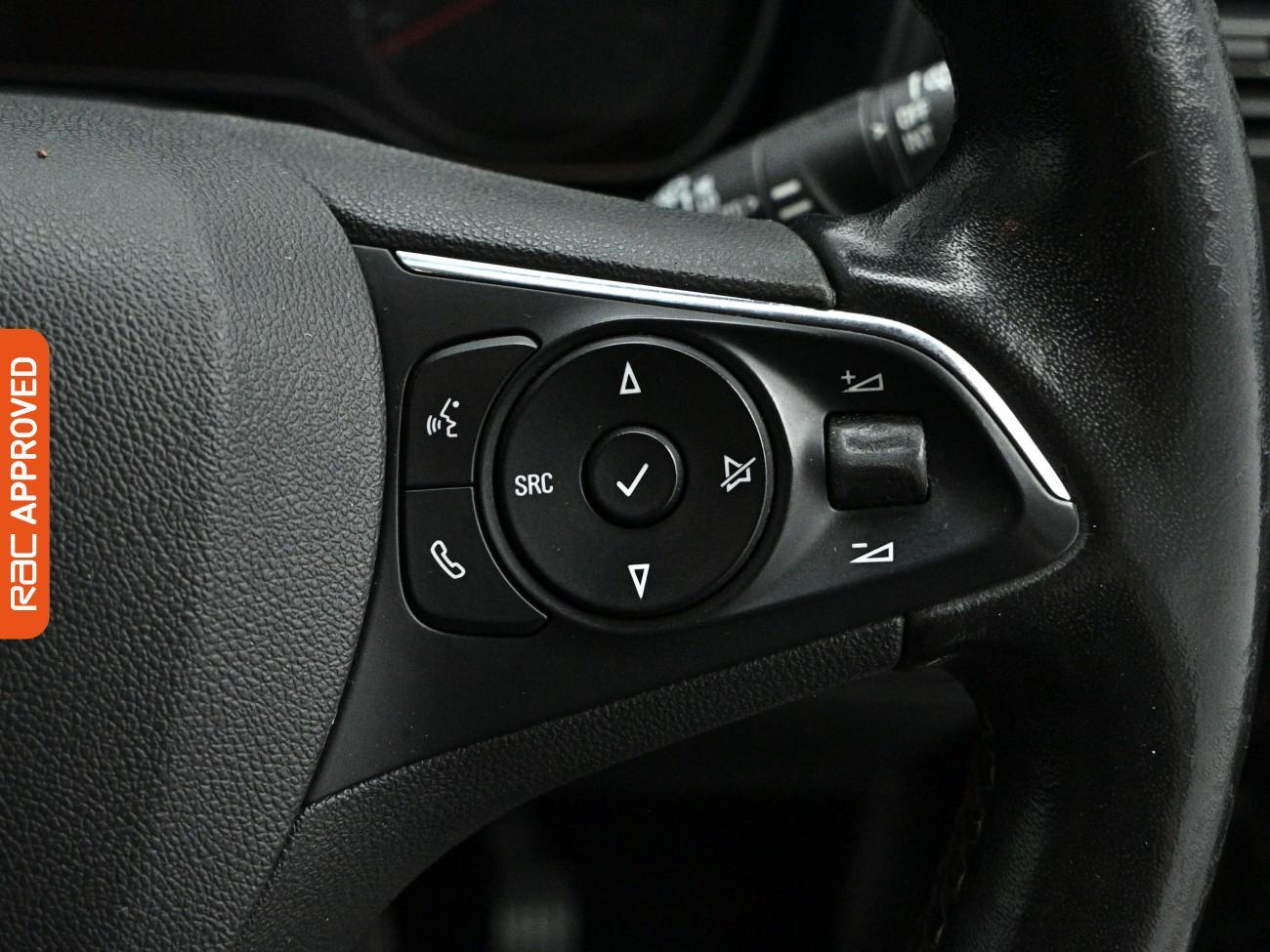 Vauxhall Combo Life view 22