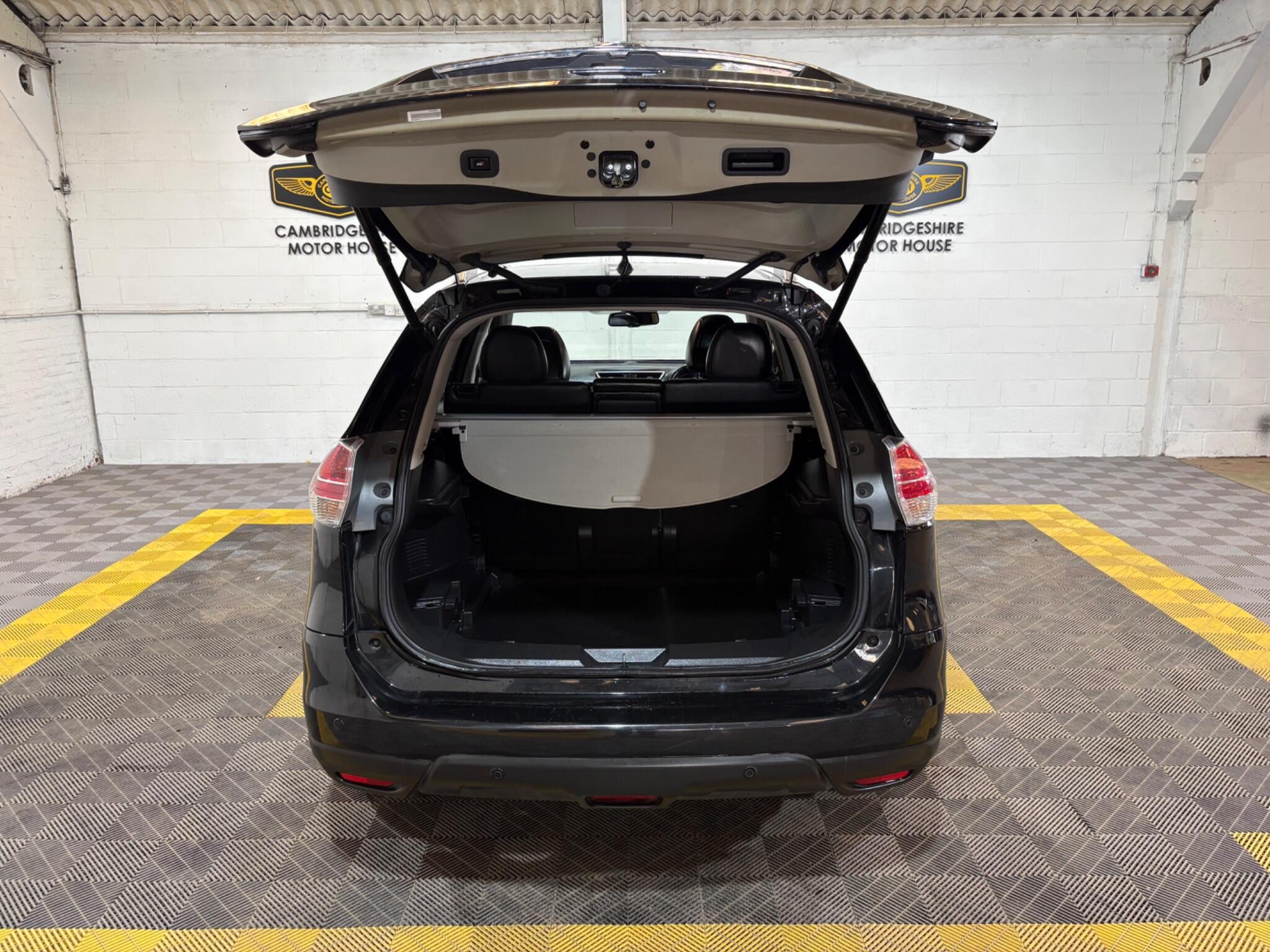 Nissan X-Trail view 53