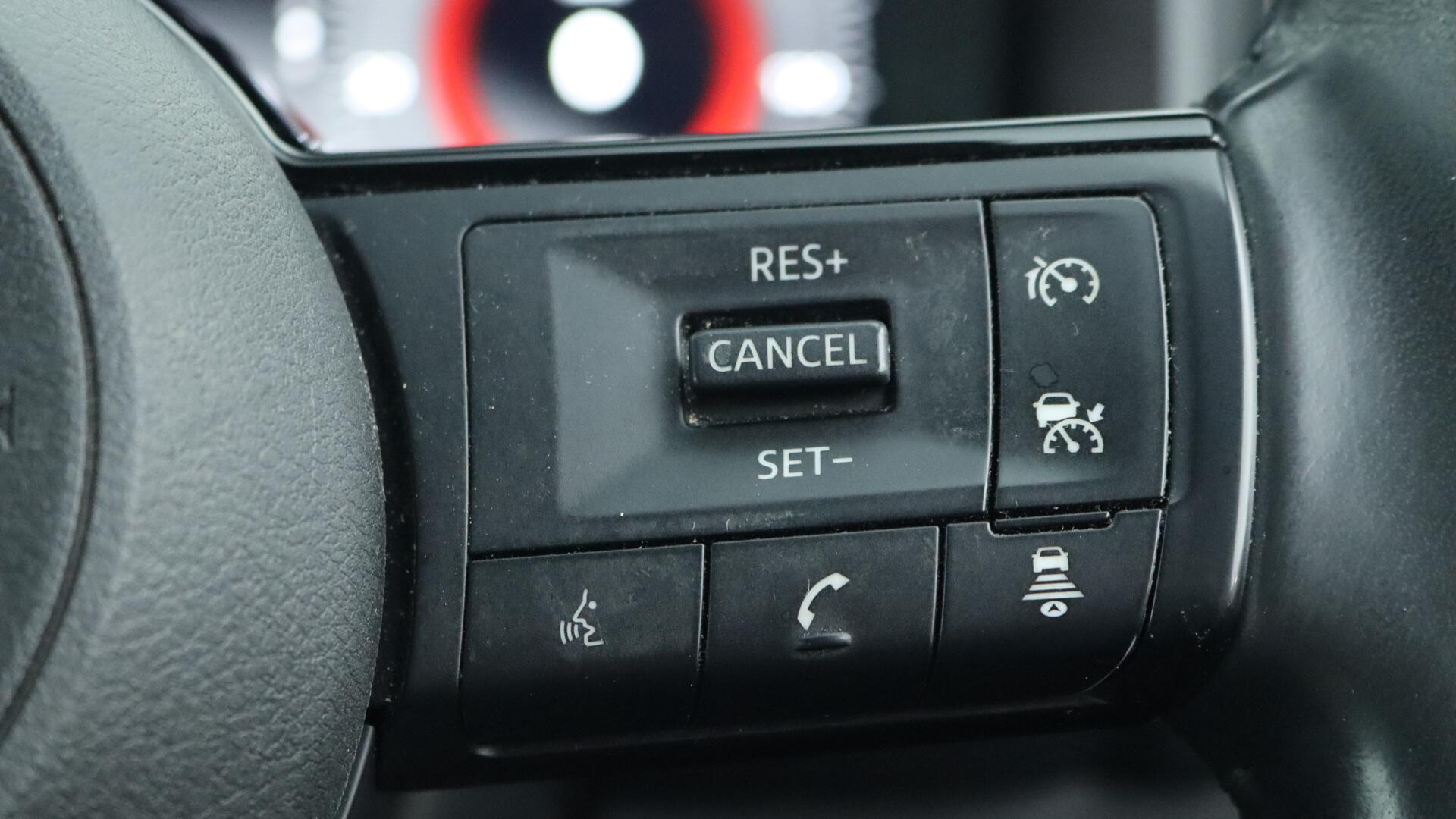 Nissan X-Trail view 20