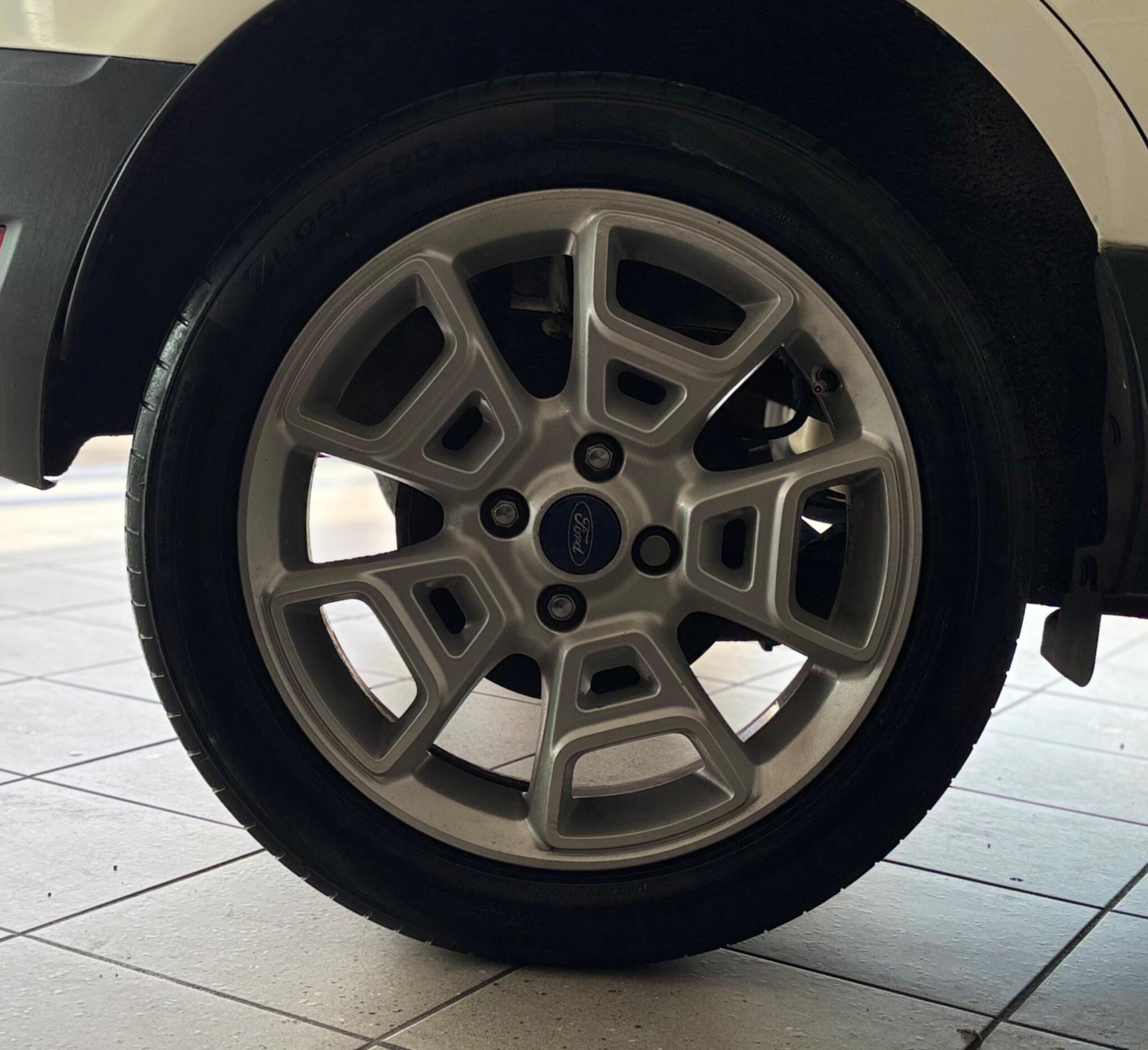 Ford Ecosport view 15