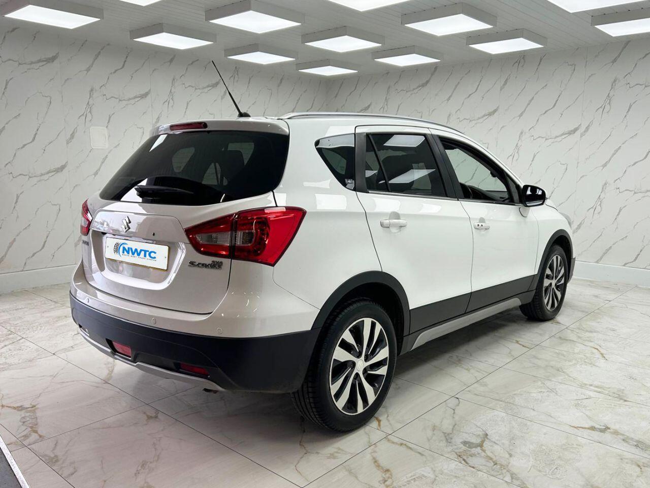 Suzuki SX4 S-Cross view 12