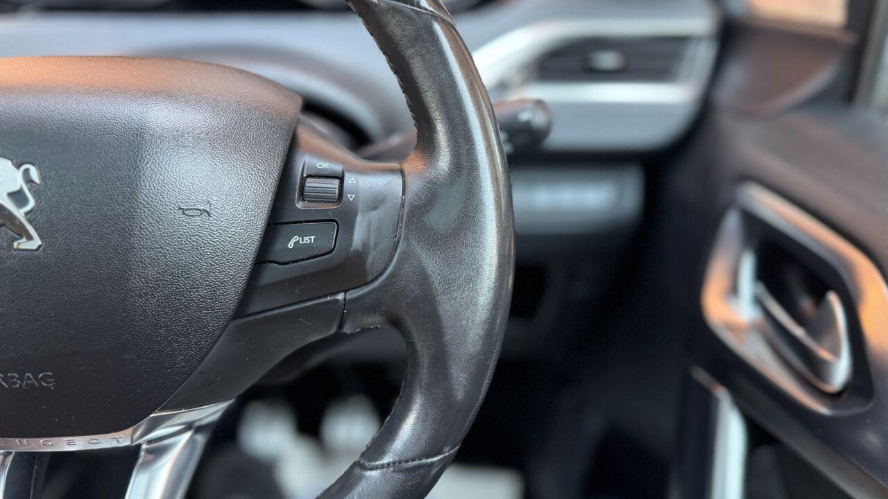Peugeot 2008 view 27