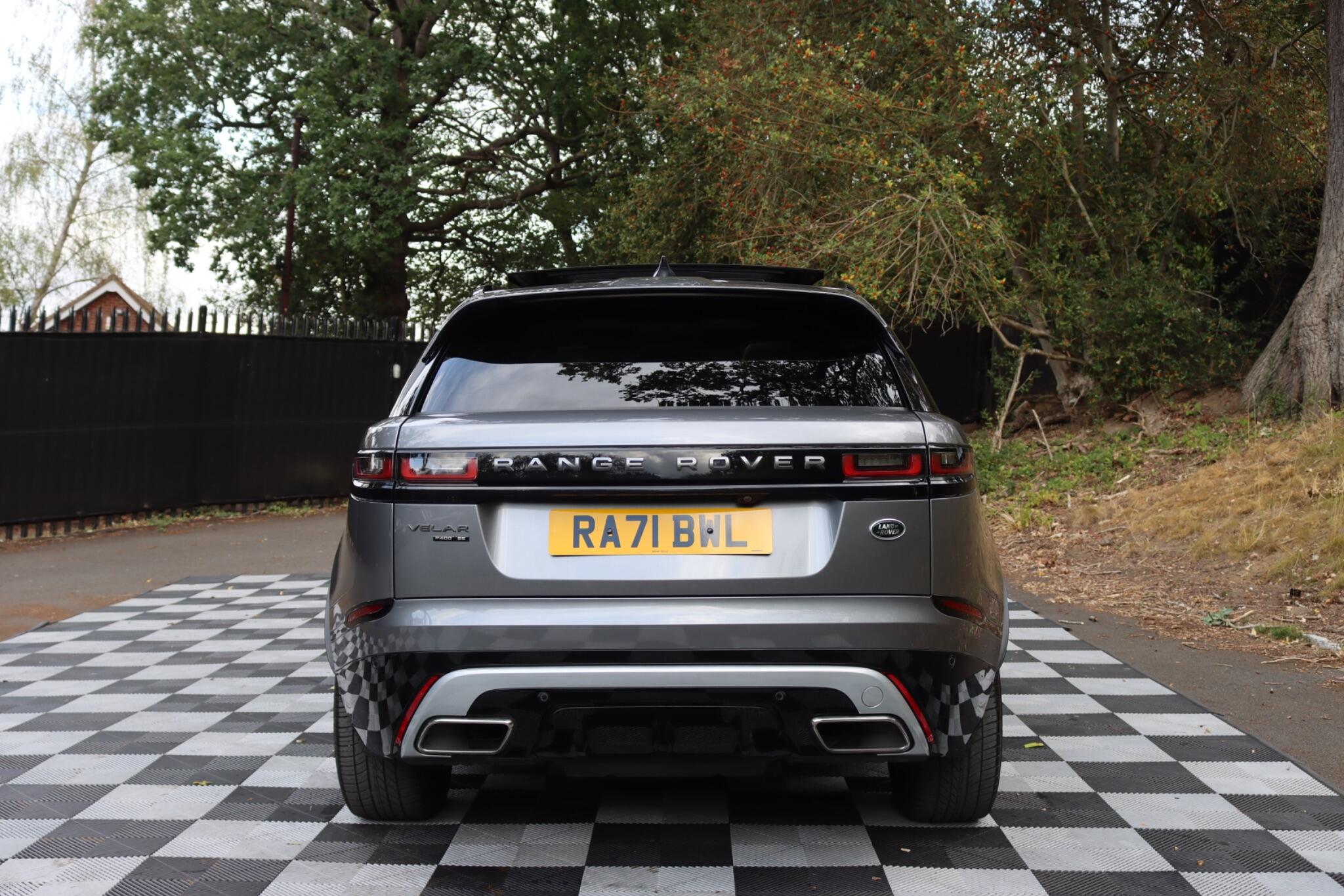Land Rover Range Rover Velar view 18