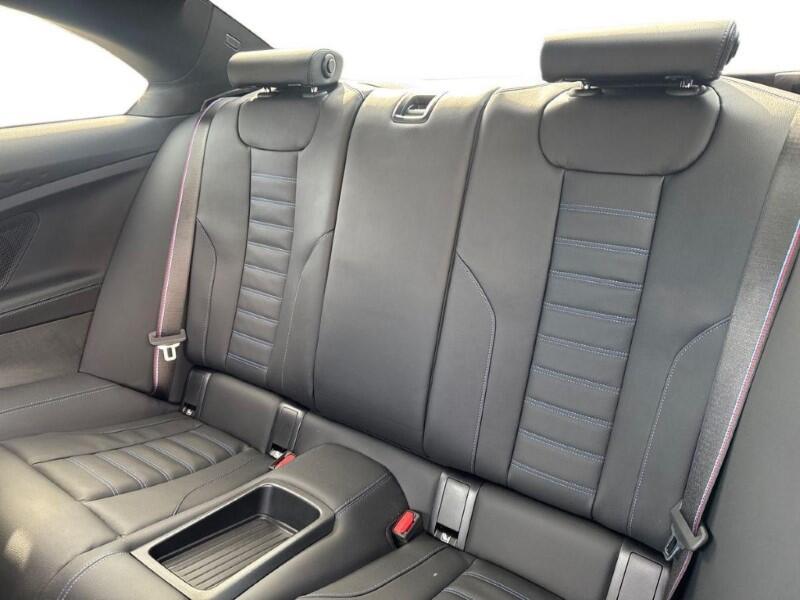 BMW M2 view 12