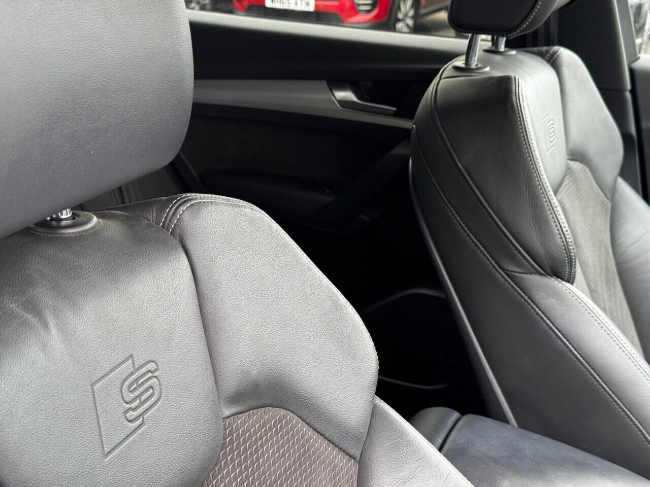 Audi Q5 view 37