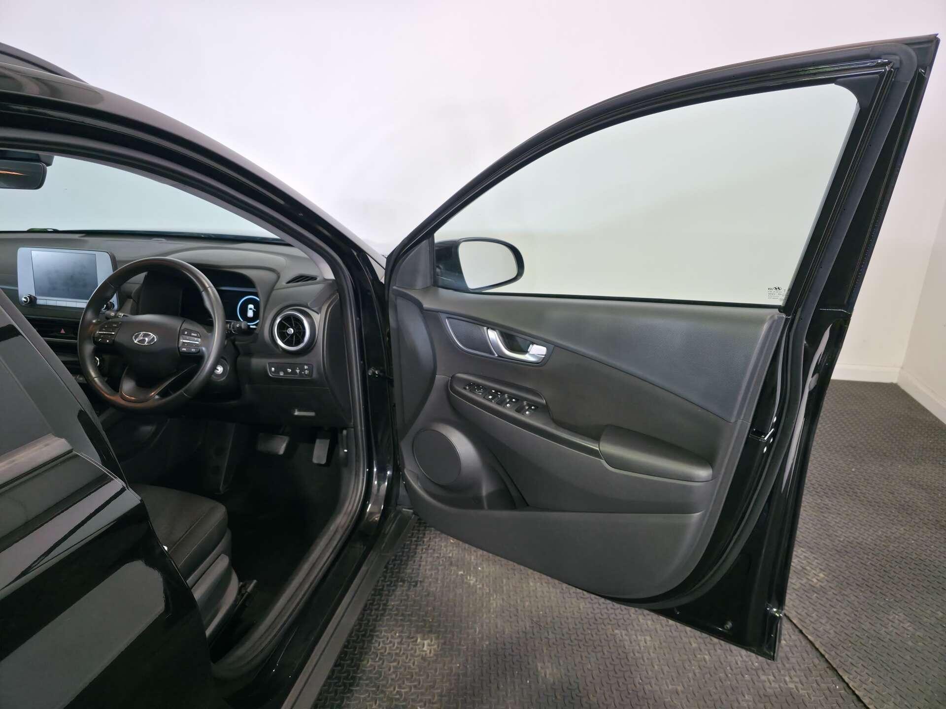 Hyundai Kona view 20