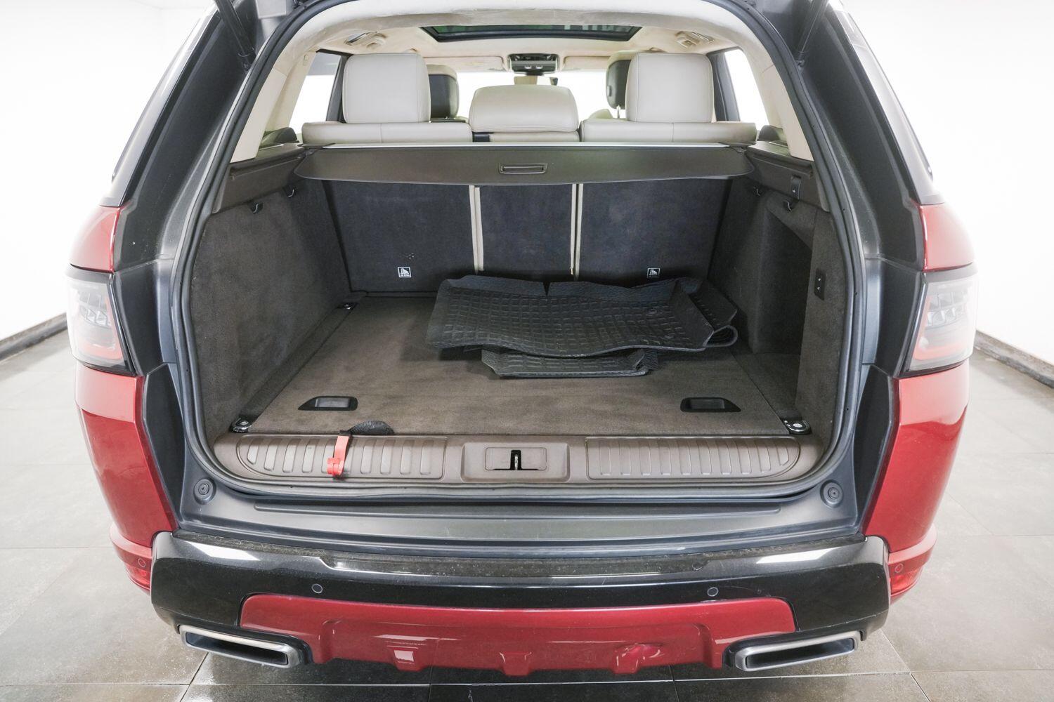 Land Rover Range Rover Sport view 9
