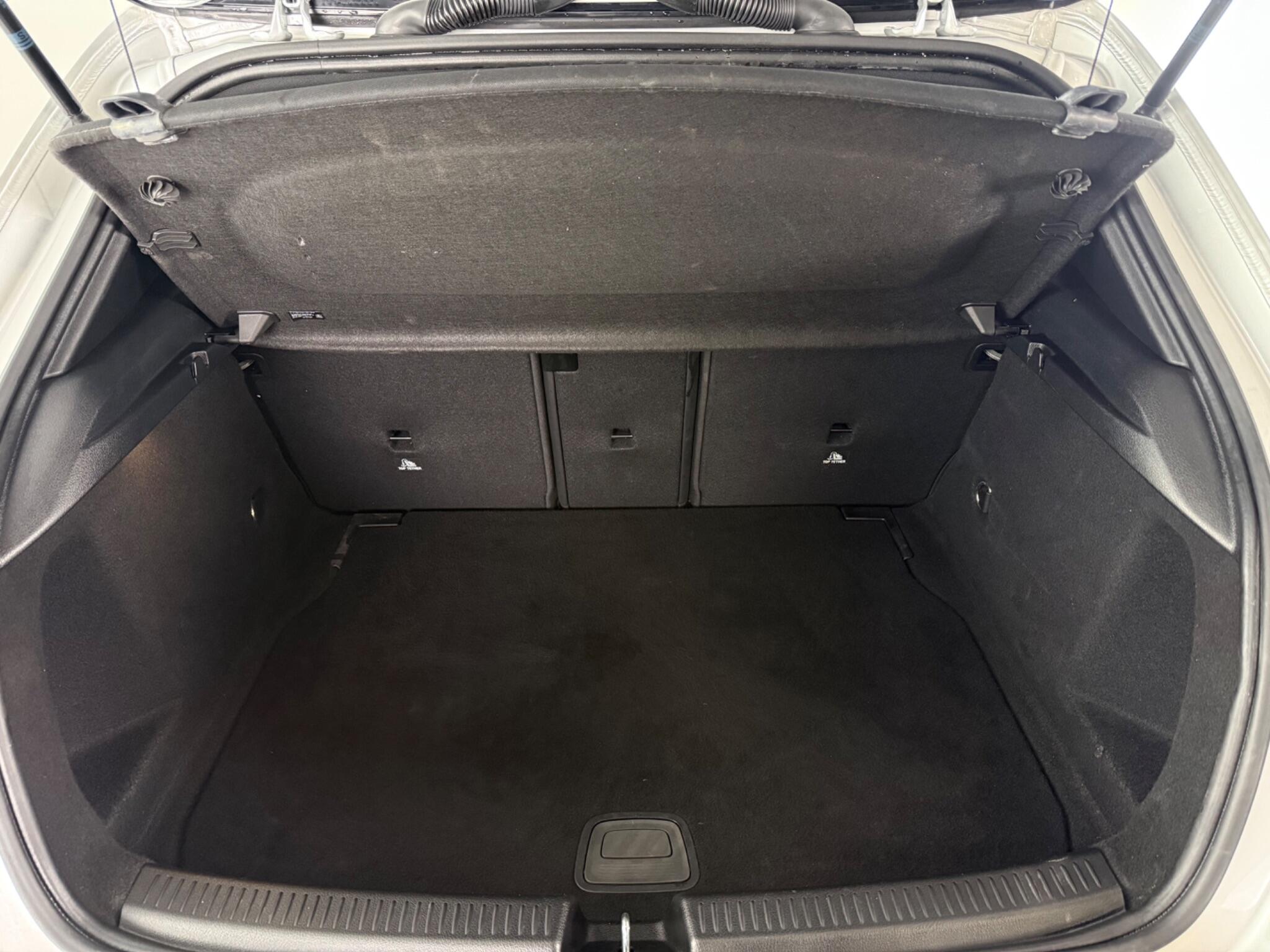 Mercedes-Benz A-Class view 9