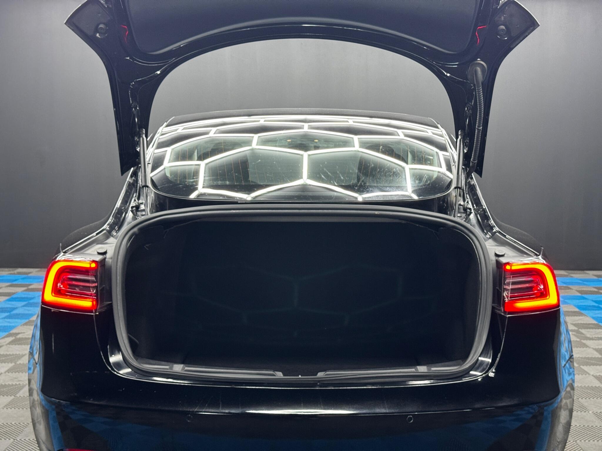 Tesla Model 3 view 41