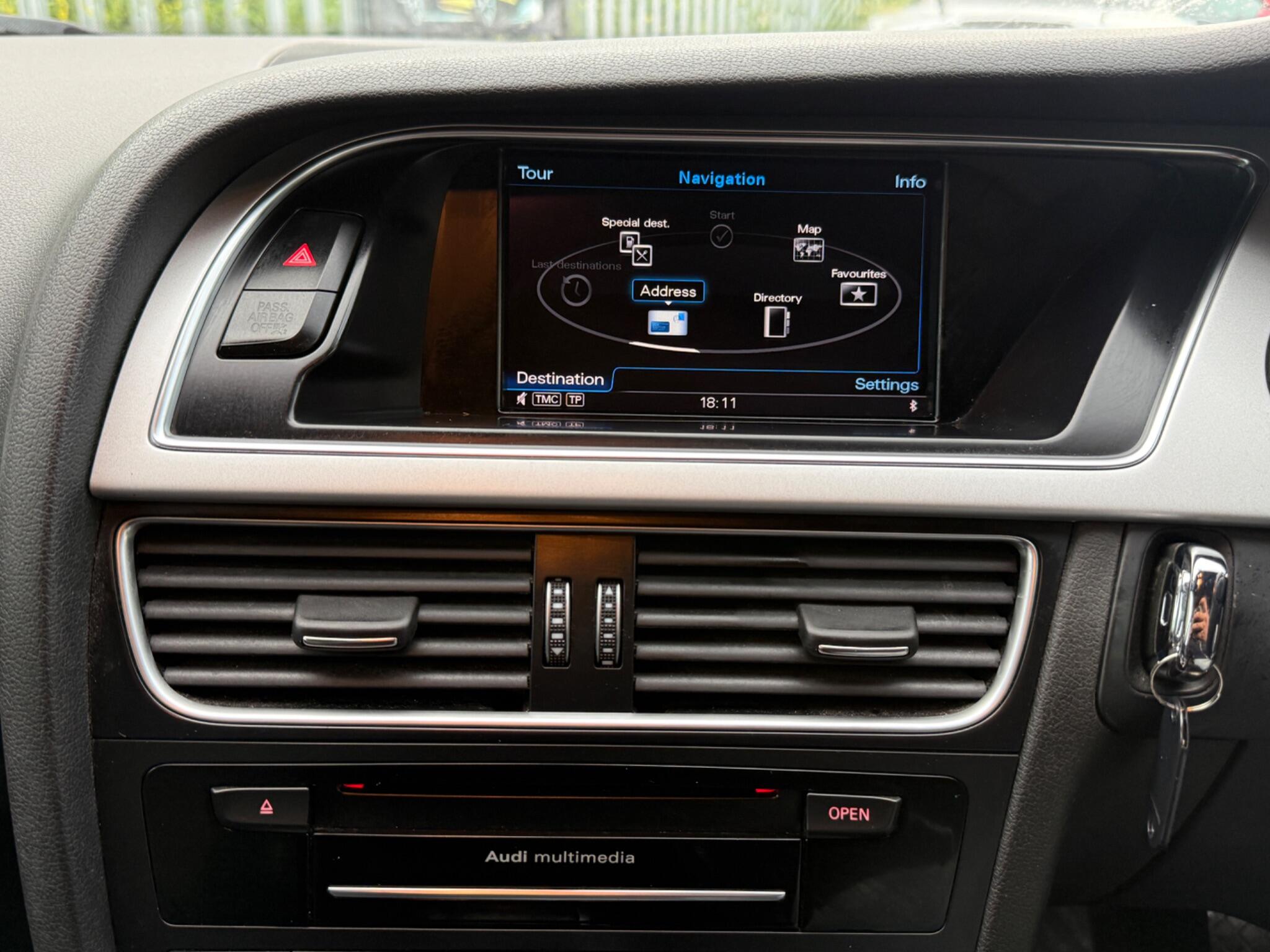 2015 Audi A4 Avant image 47