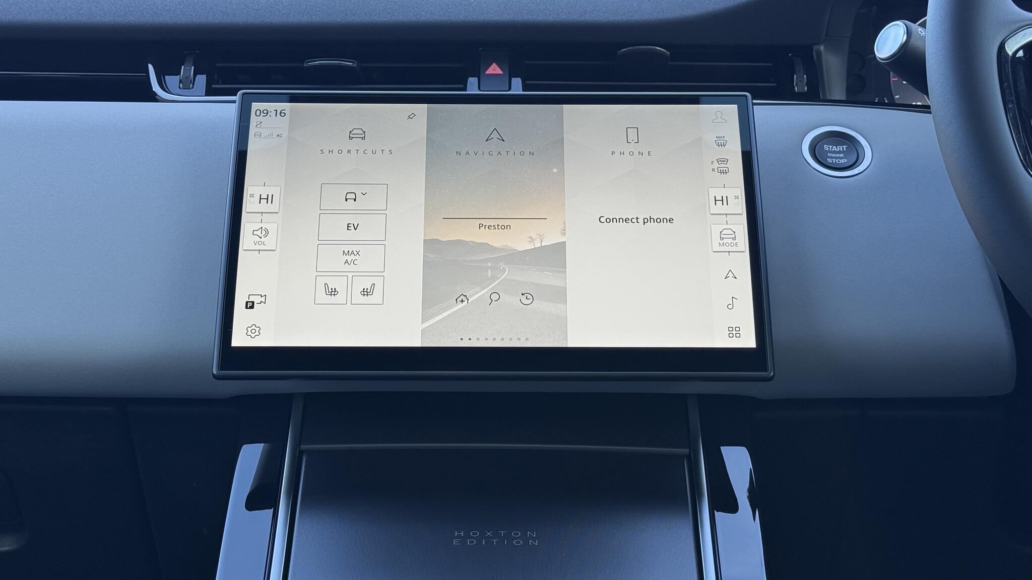Land Rover Range Rover Evoque view 14