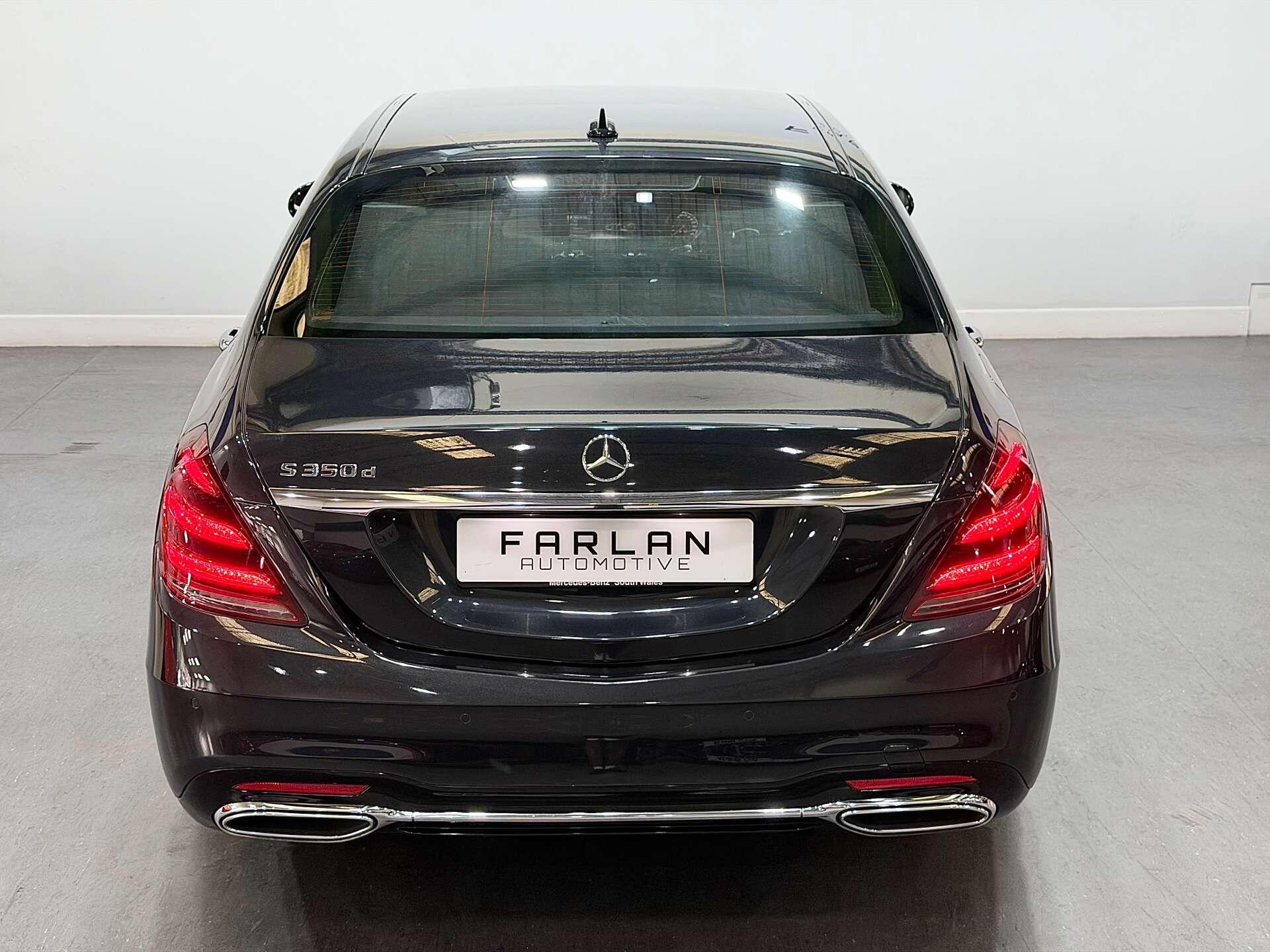 Mercedes-Benz S-Class view 20