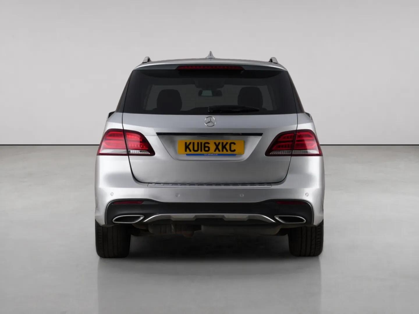 Mercedes-Benz GLE view 7