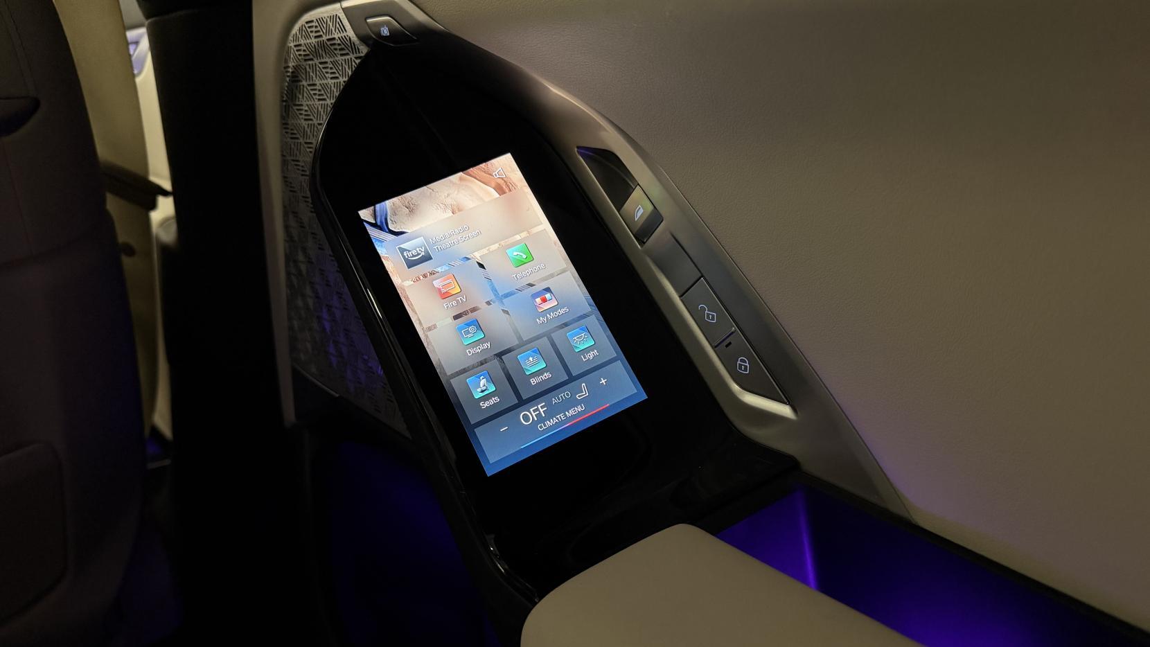 BMW i7 view 38