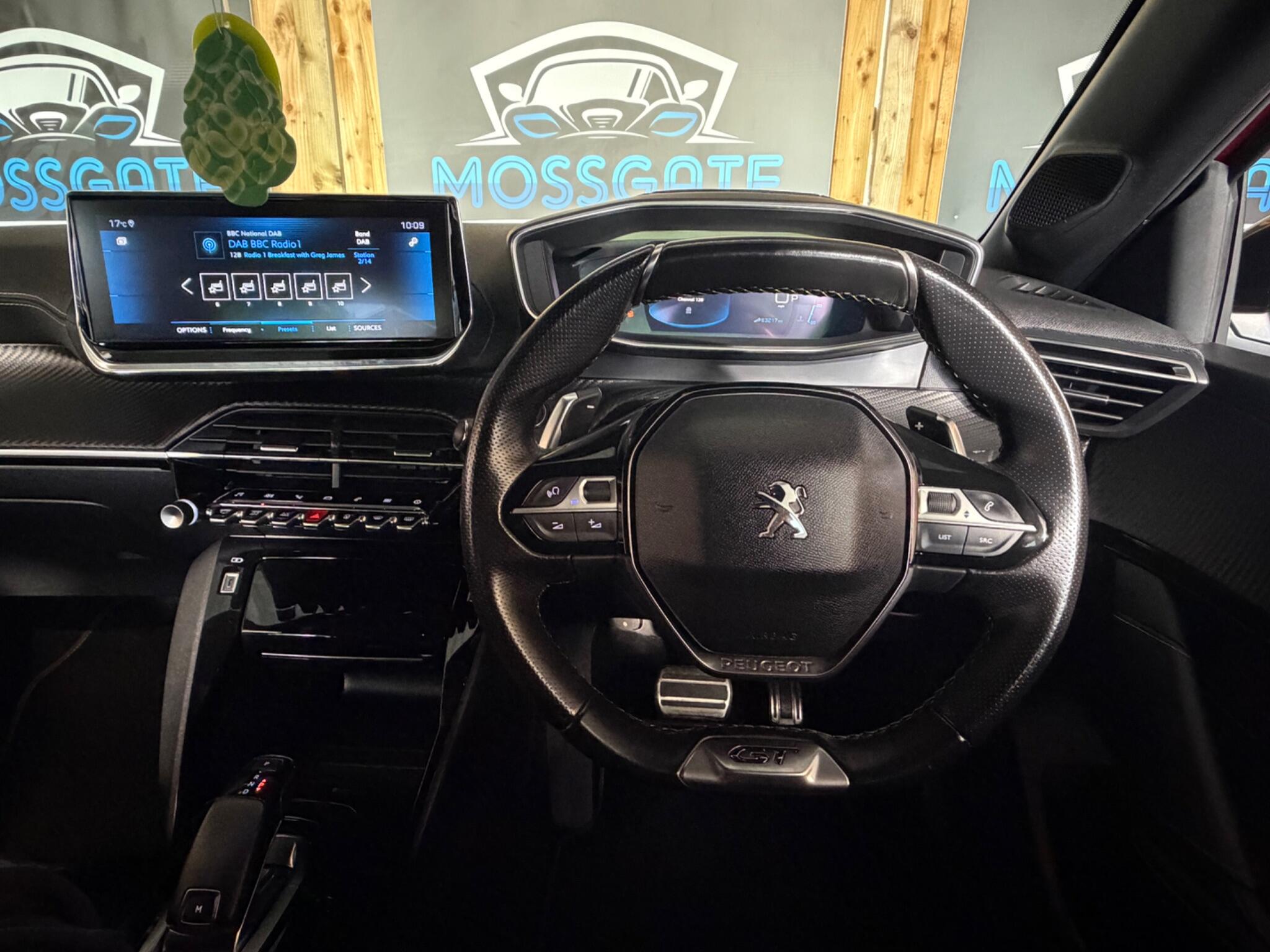 Peugeot 208 view 34