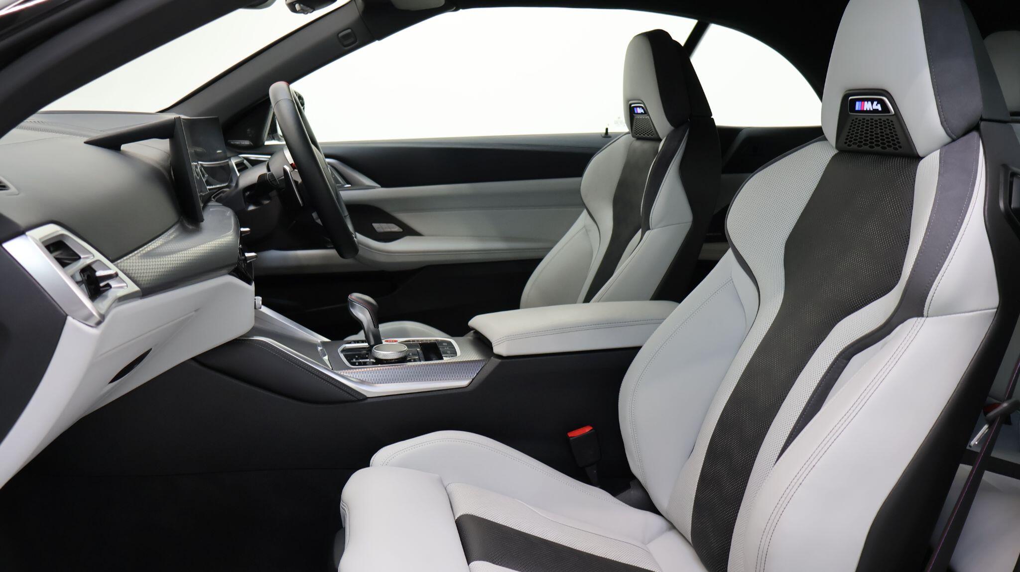 BMW M4 view 29