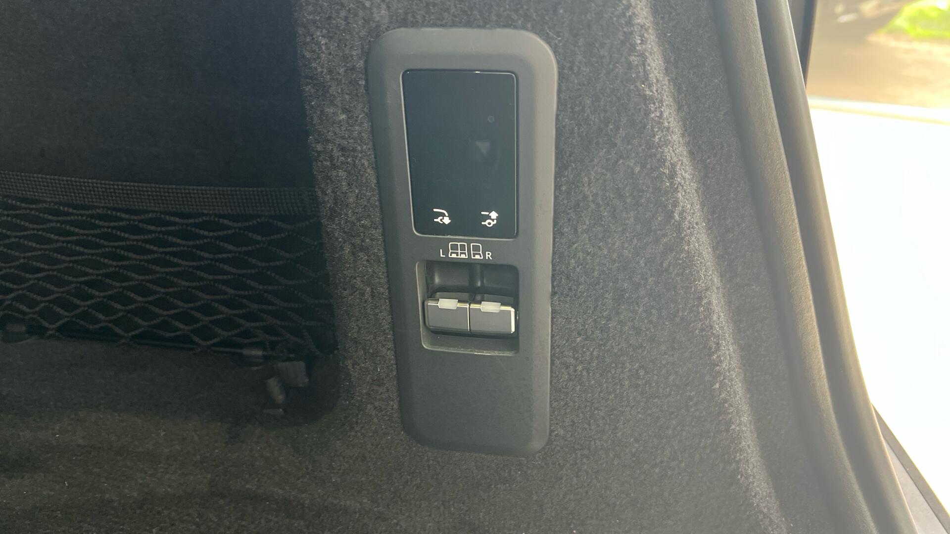 Land Rover Range Rover Sport view 73