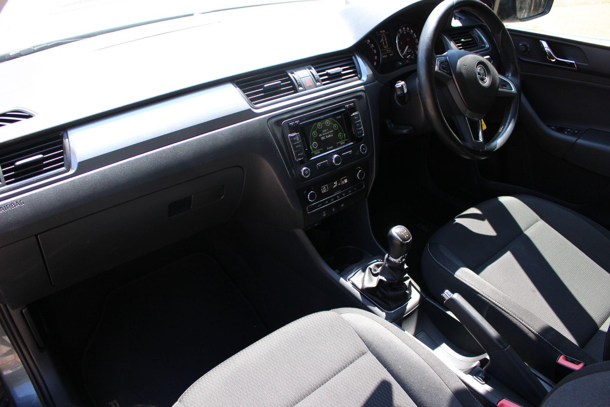 Skoda Rapid Spaceback view 17