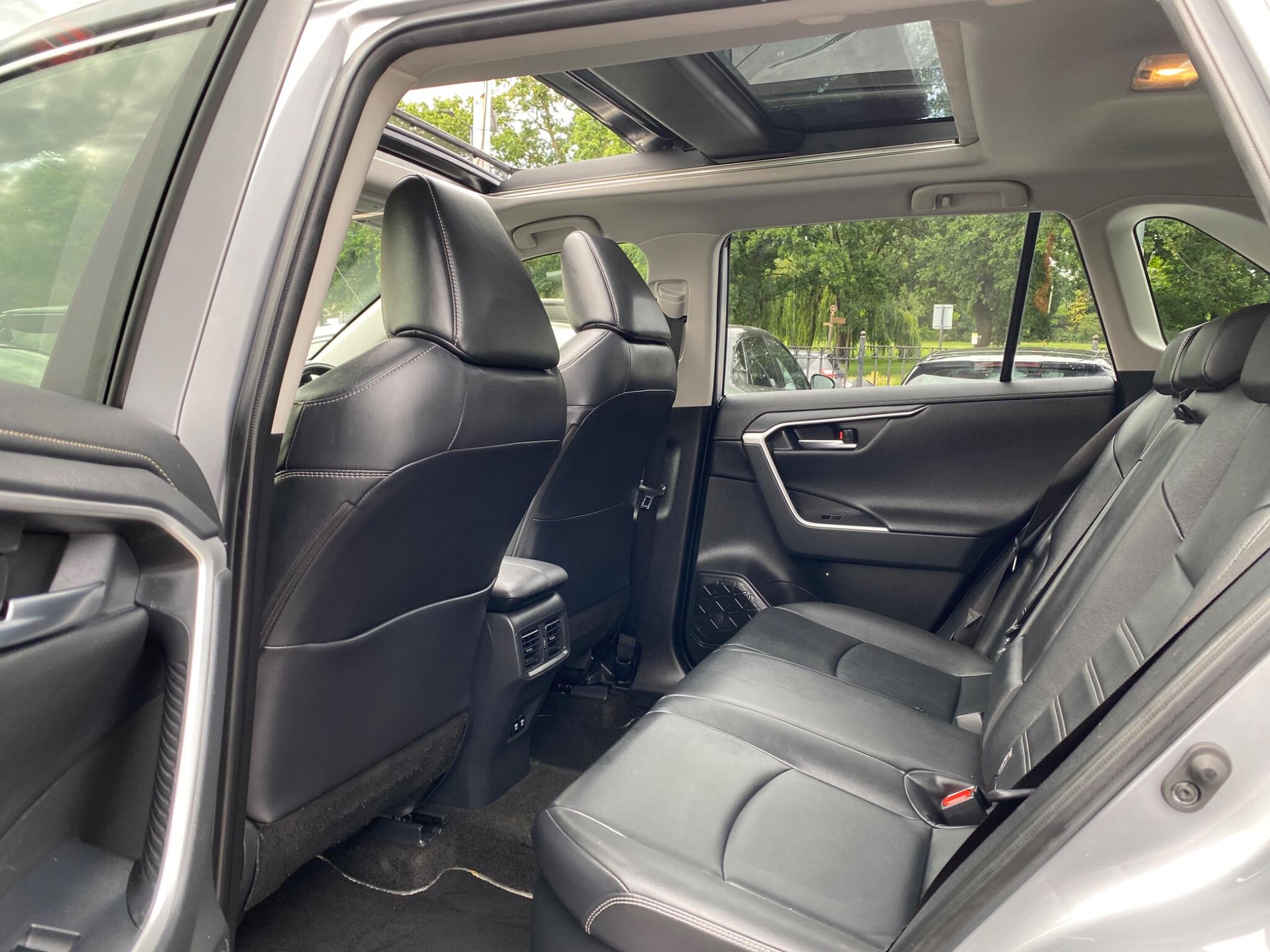Toyota Rav4 view 36