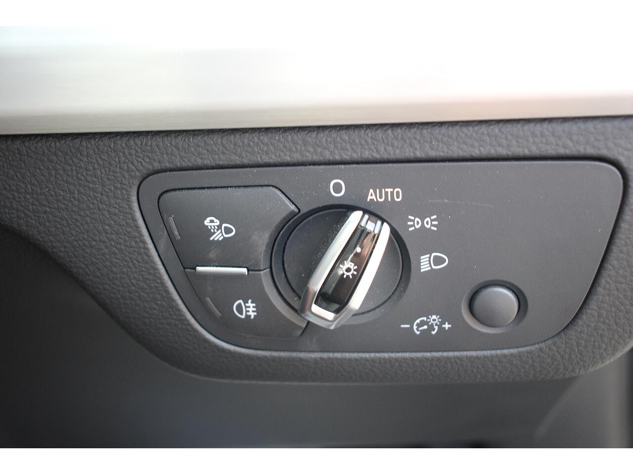 Audi Q5 view 33