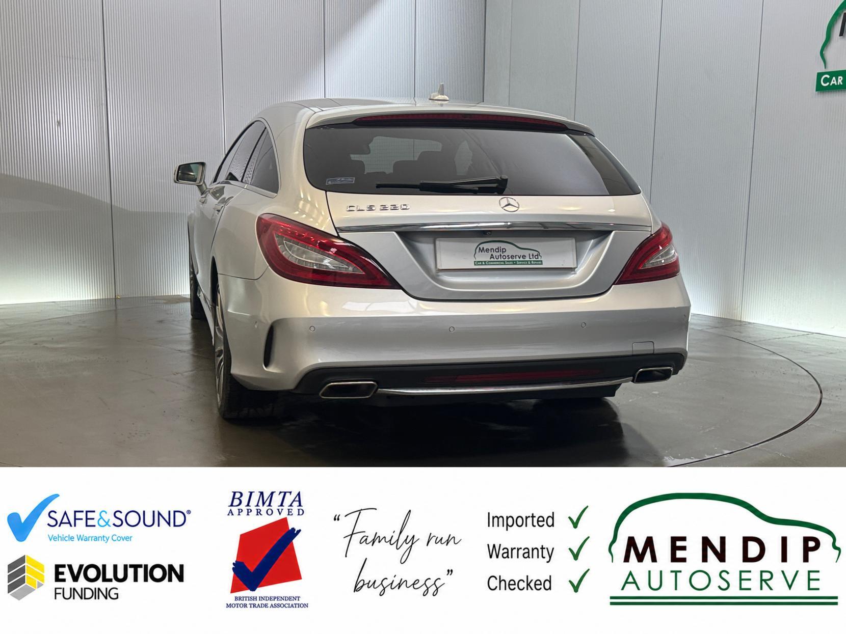Mercedes-Benz CLS view 17