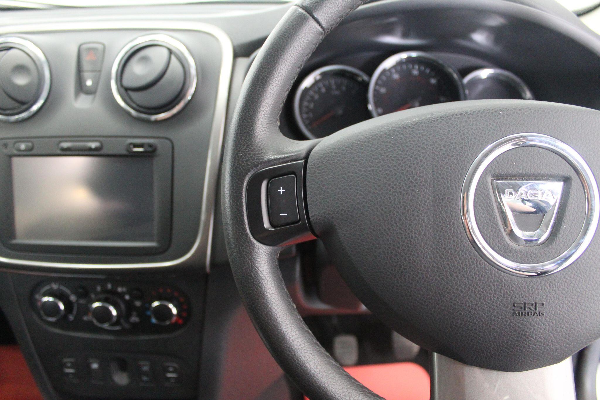Dacia Sandero view 44