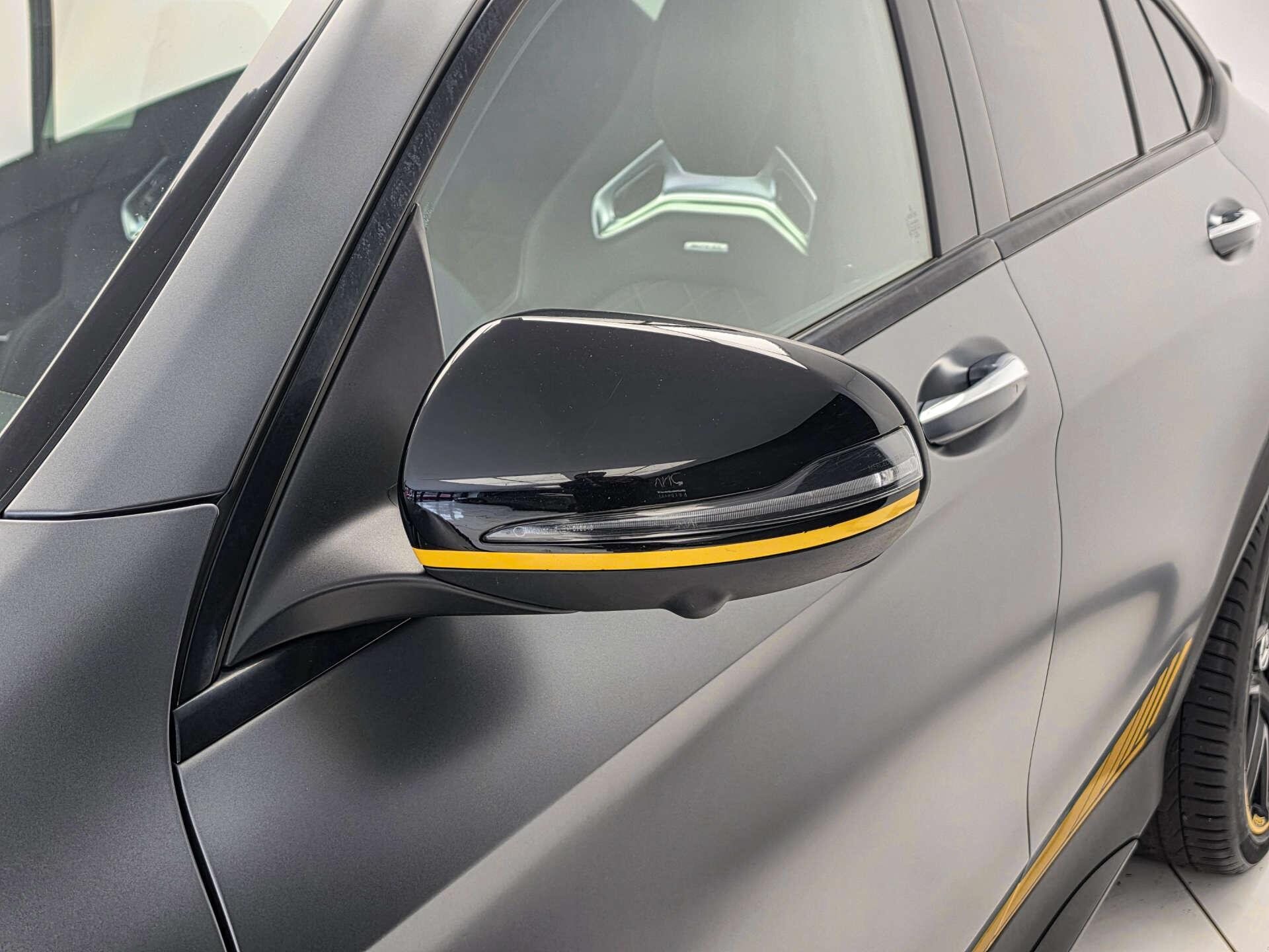 Mercedes-Benz GLC view 14