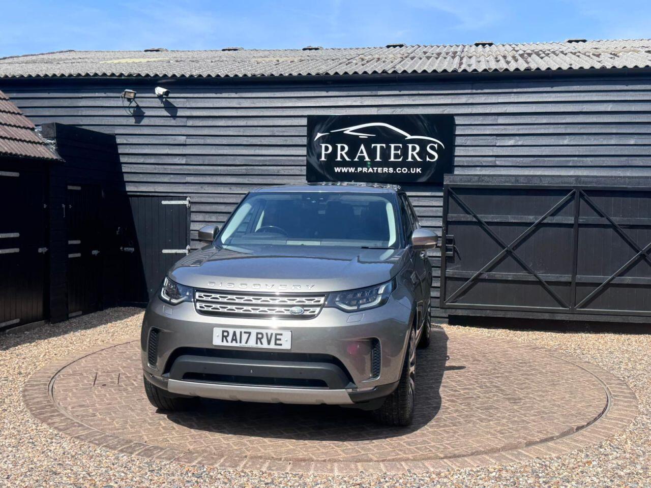 Land Rover Discovery view 28