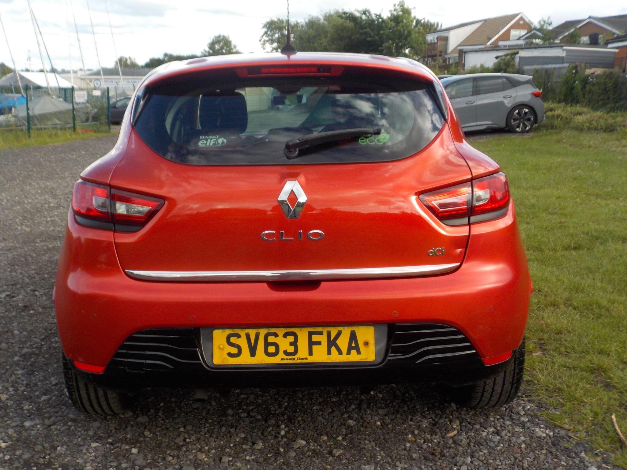 Renault Clio 1.5 dCi Dynamique S MediaNav Euro 5 (s/s) 5dr