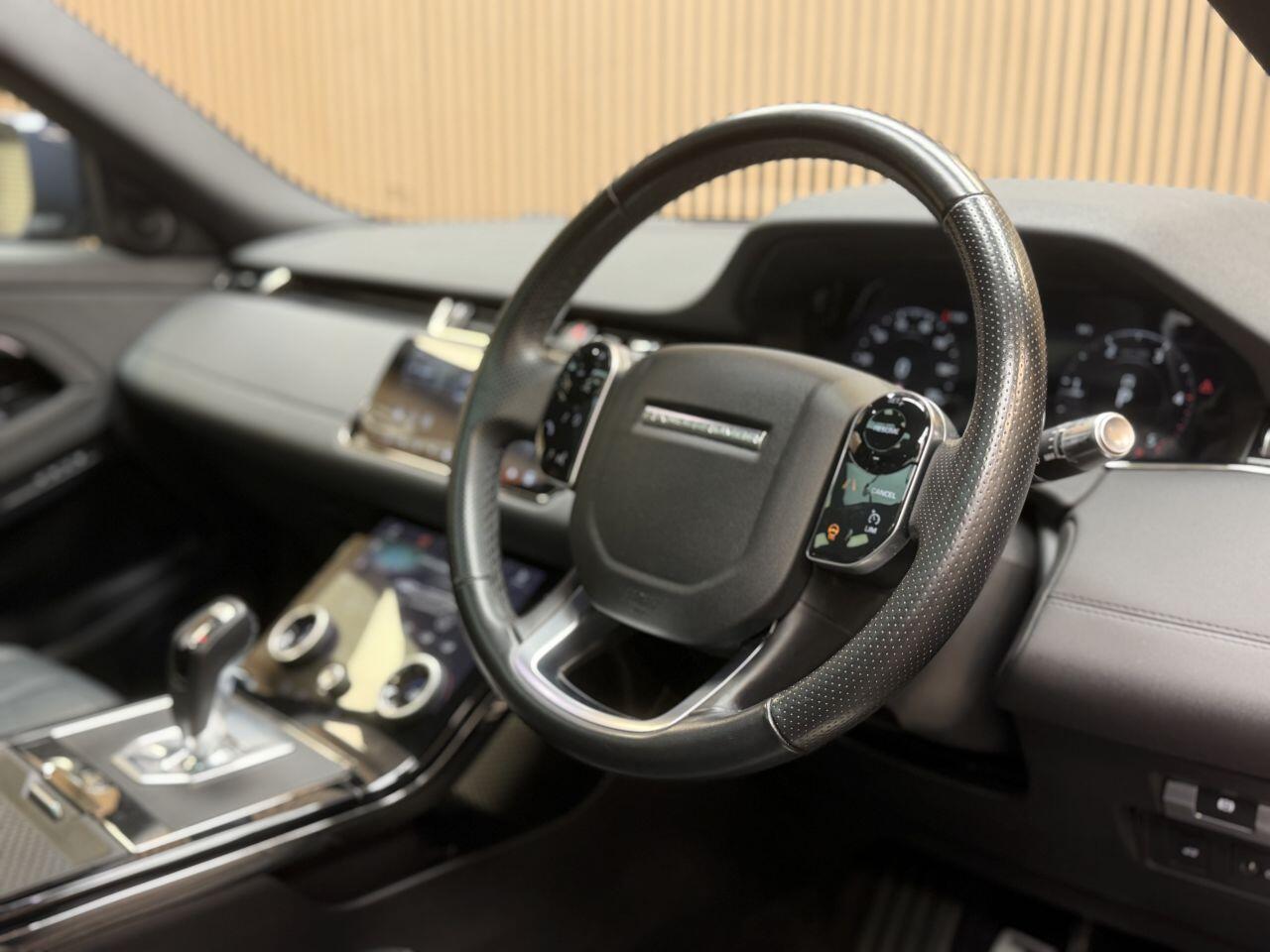 Land Rover Range Rover Evoque view 24