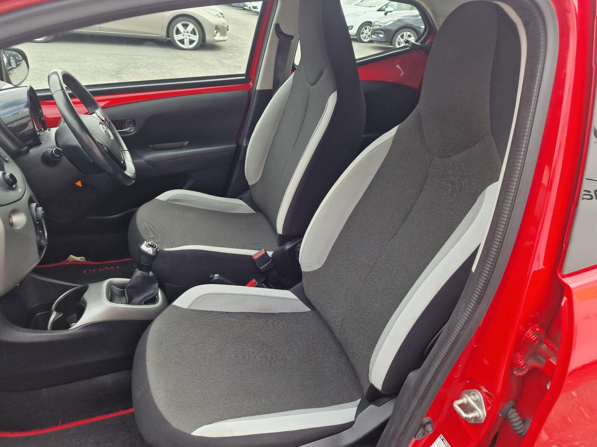 Toyota Aygo view 48